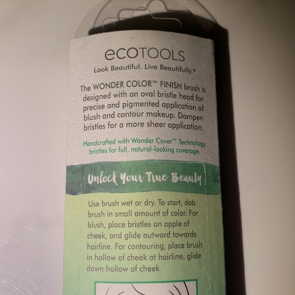 ππ± EcoTools Complexion Foundation Makeup Brush: Your Face's New BFF! π±π - Picture 5 of 7